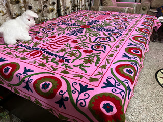 Embrace Tradition with Handcrafted Kantha Quilts