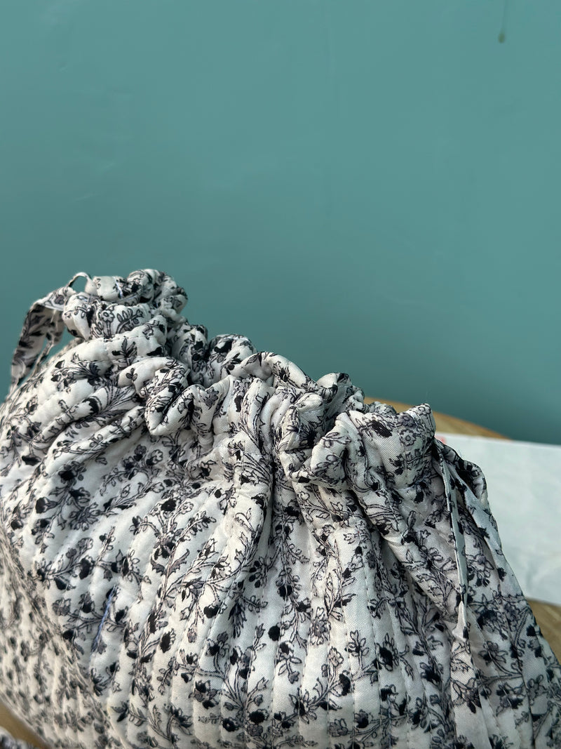 Sari potli bag P-41