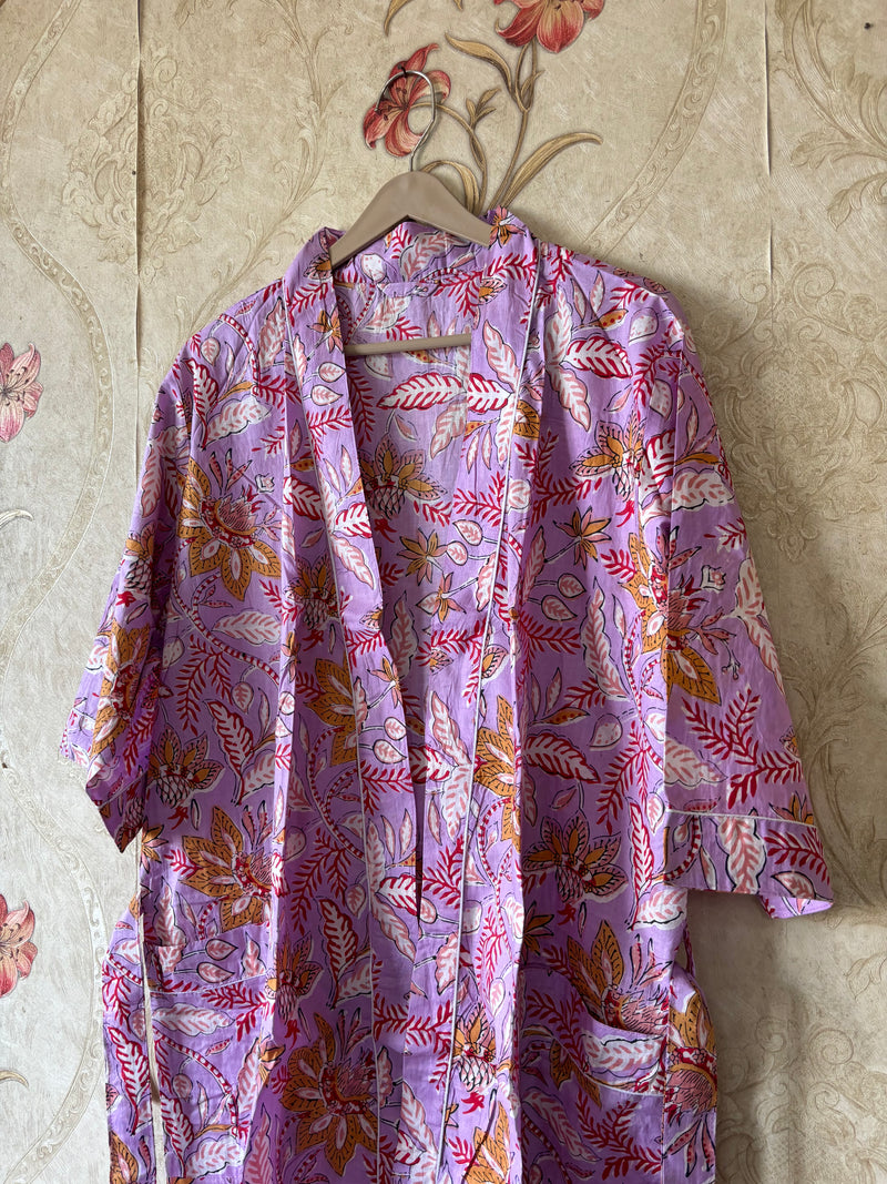 Organic Cotton Kimonos: Eco-Friendly & Stylish
