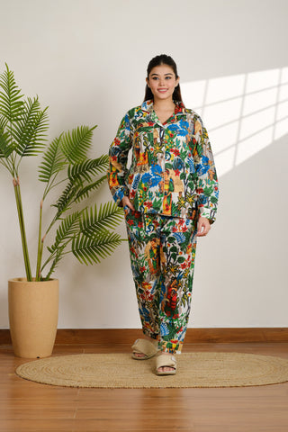 Summer pajamas
Winter pajamas
Fashionable loungewear